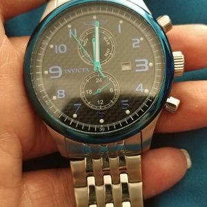 Invicta Men's Blue Detail Watch